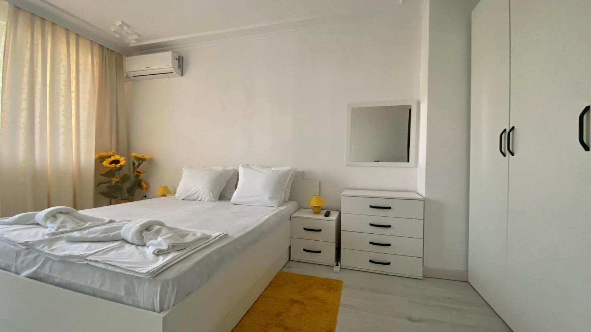 Bratanov Edelweiess Apartment Nesebar Exterior photo