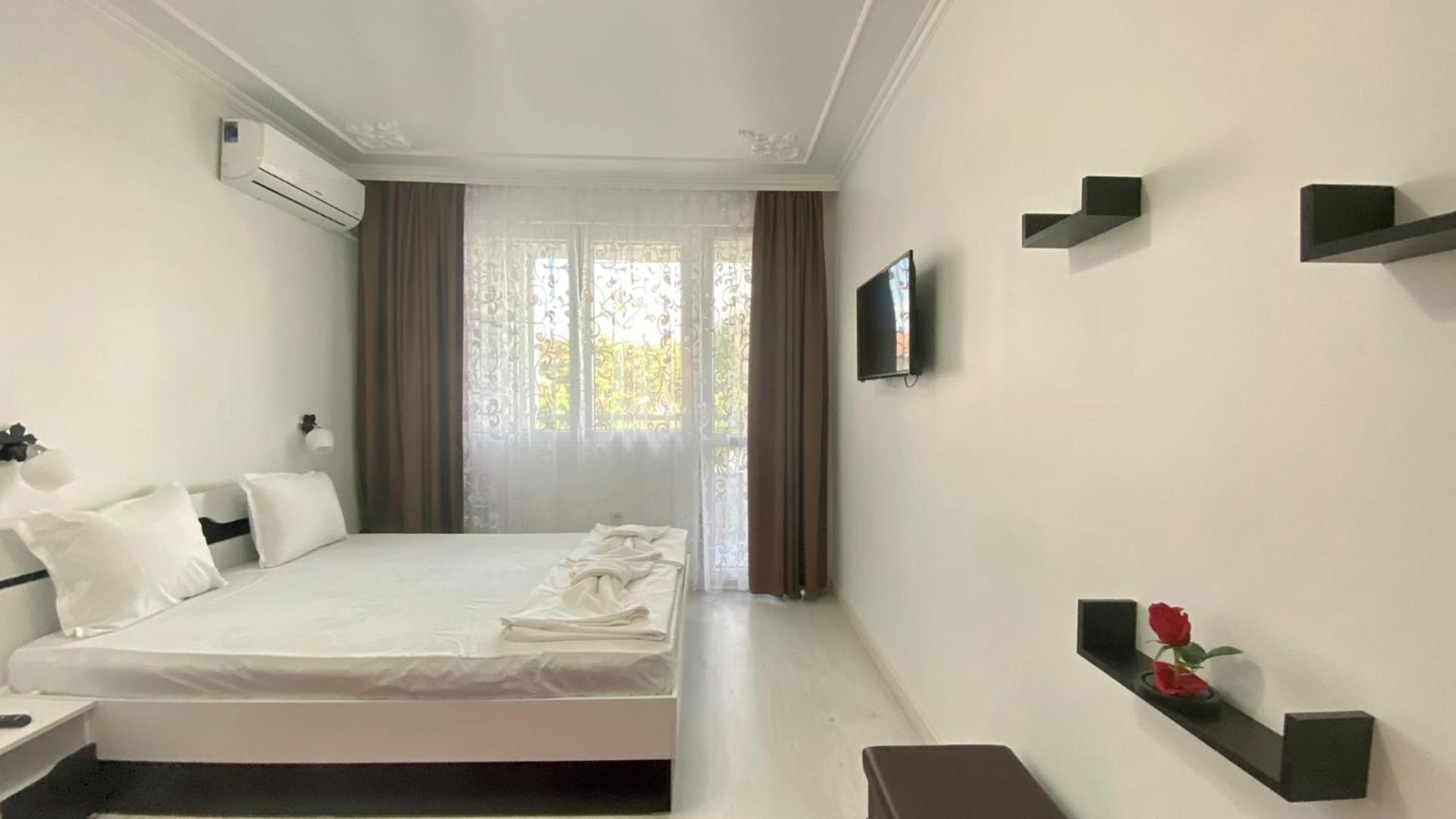 Bratanov Edelweiess Apartment Nesebar Exterior photo